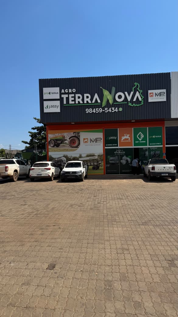 Letreiro da Agro Terra Nova com as marcas MP Agro, J.Assy e Pro Solus
